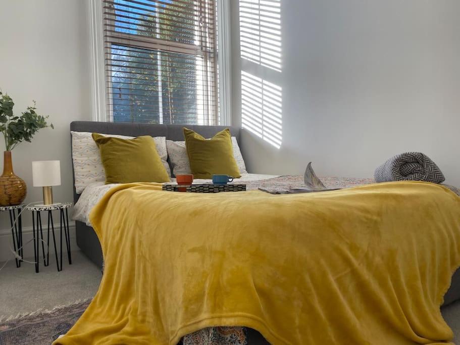 A Fabulous Apartment Set In St Leonard'S On Sea St Leonards-on-Sea Exterior photo